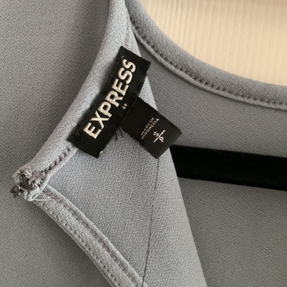 Blue puff shoulder top NWT - Picture 5 of 7